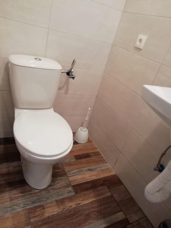 Appartement Jona - Dugi Rat - Mali Rat Extérieur photo